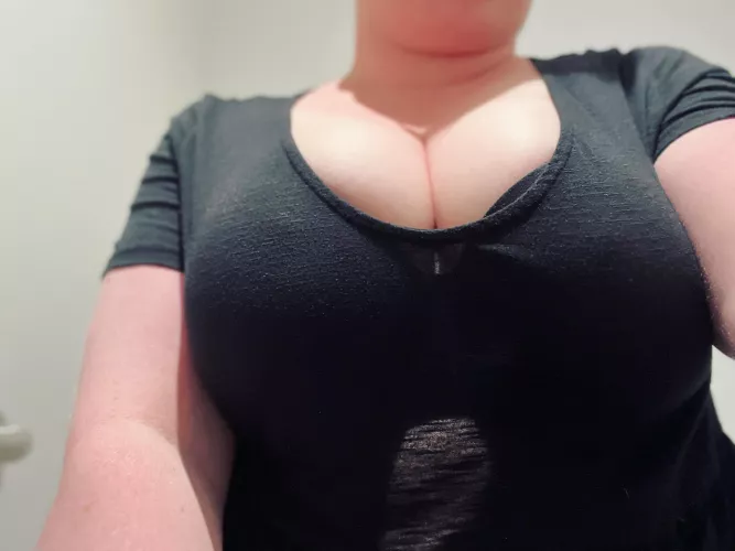 People kept staring today, I wonder why…