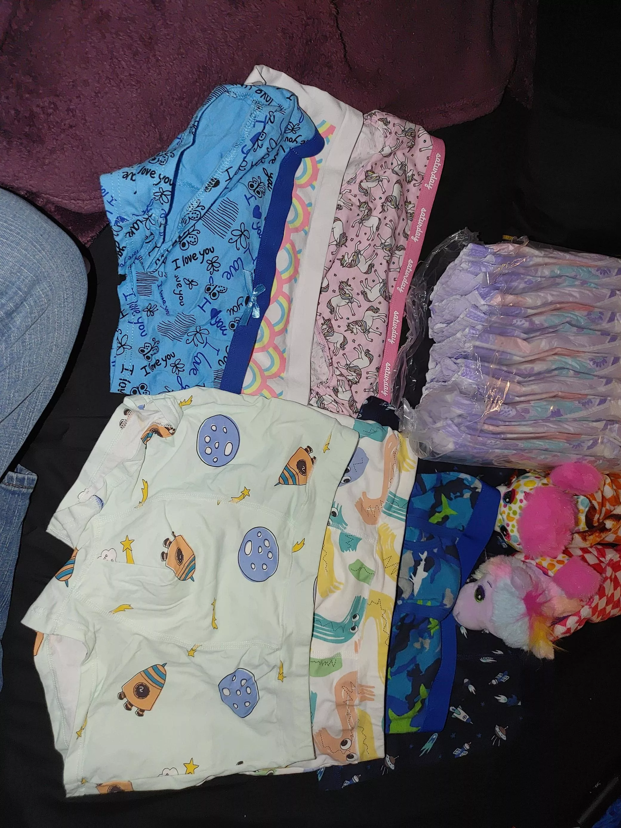 Time for a trip with Poppy and Sprinkles!