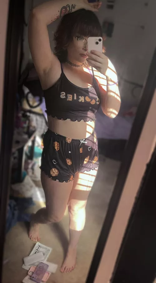 Wanna have a sniff ? 💗