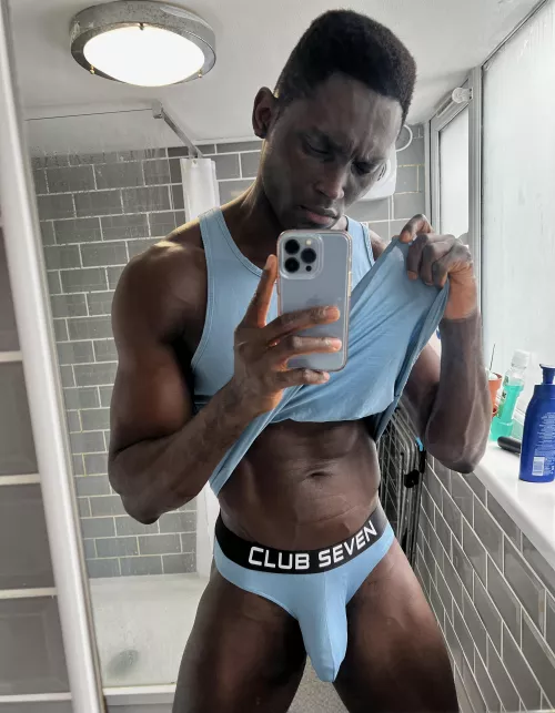 Wearing matching undies 😍