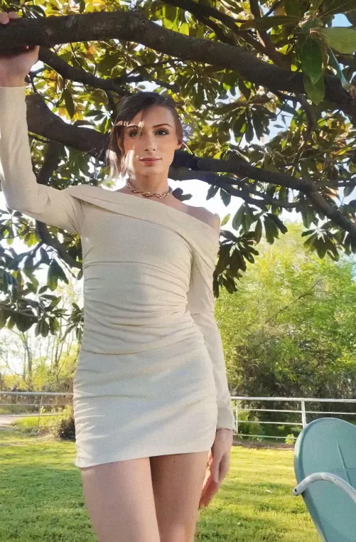 What’s underneath the dress? 🌸