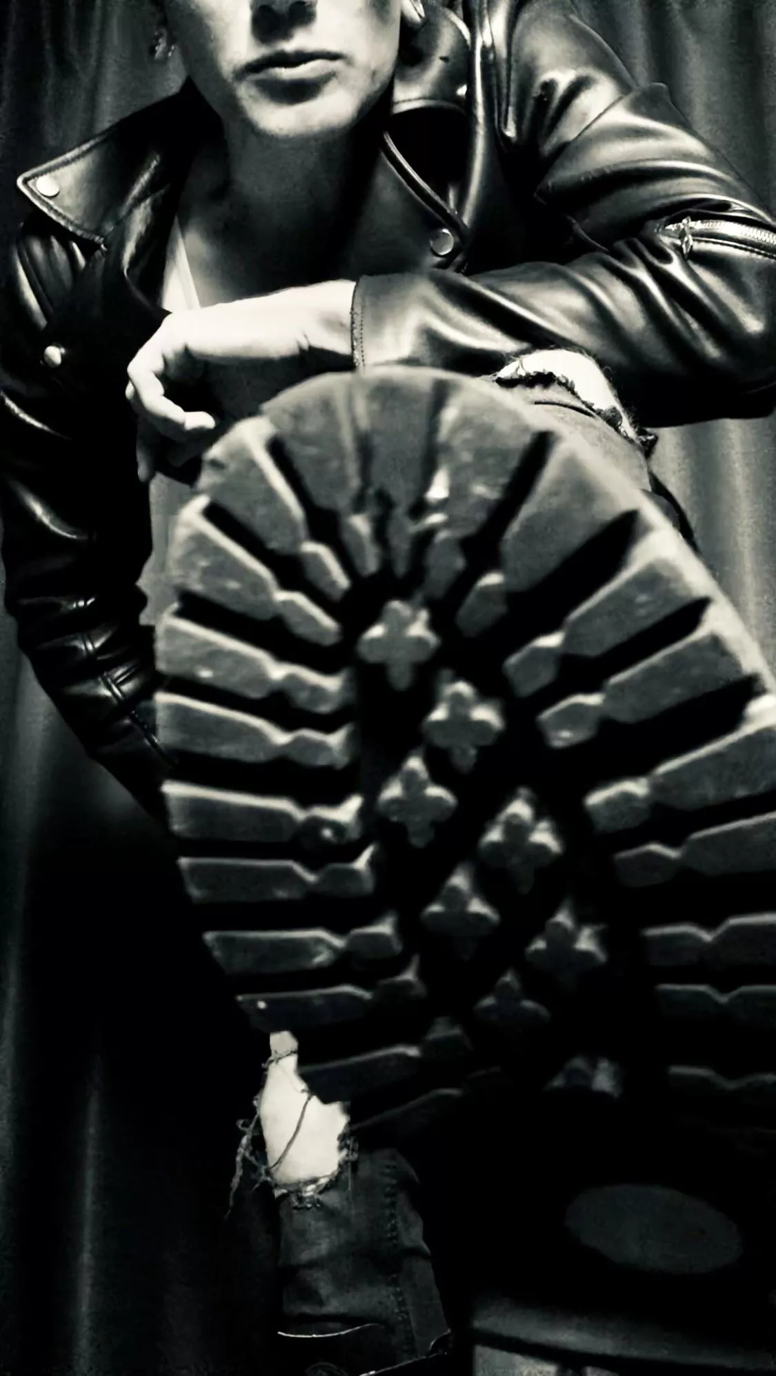 Which slave will make my morning pleasant?