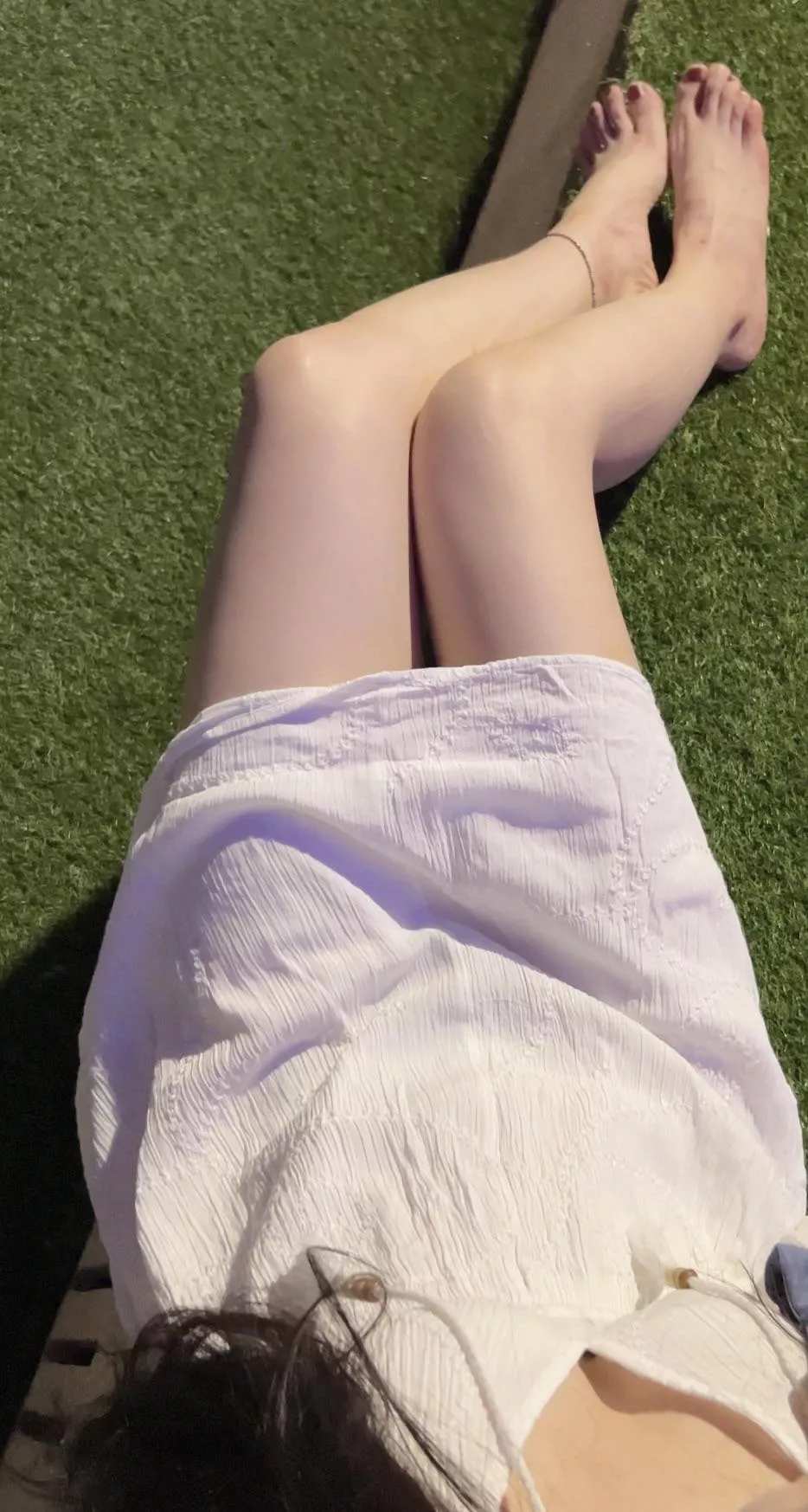 Will you enjoy this view in a picnic date?