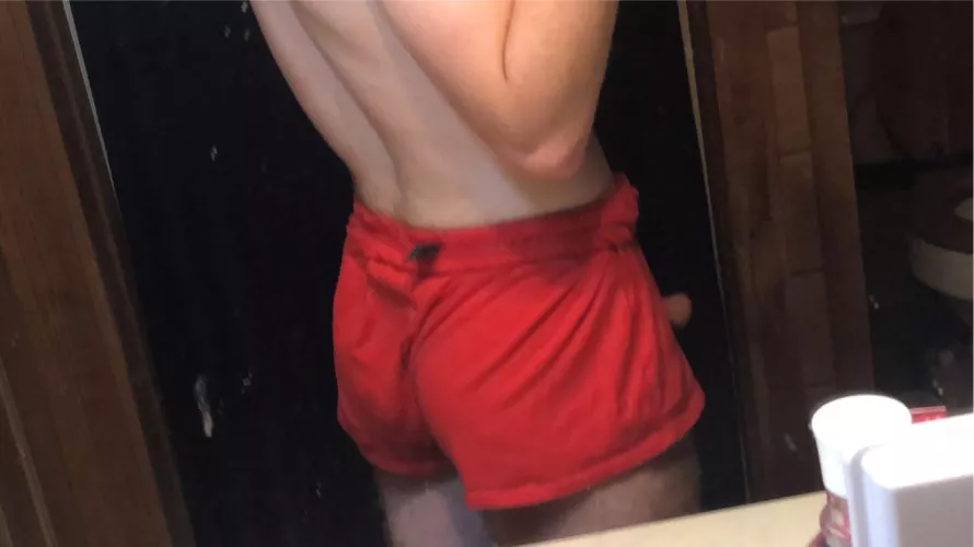 18 bottom 🚨need dick🚨 I’ll do anything on snap FaceTime for you to cum for me. Just dm here