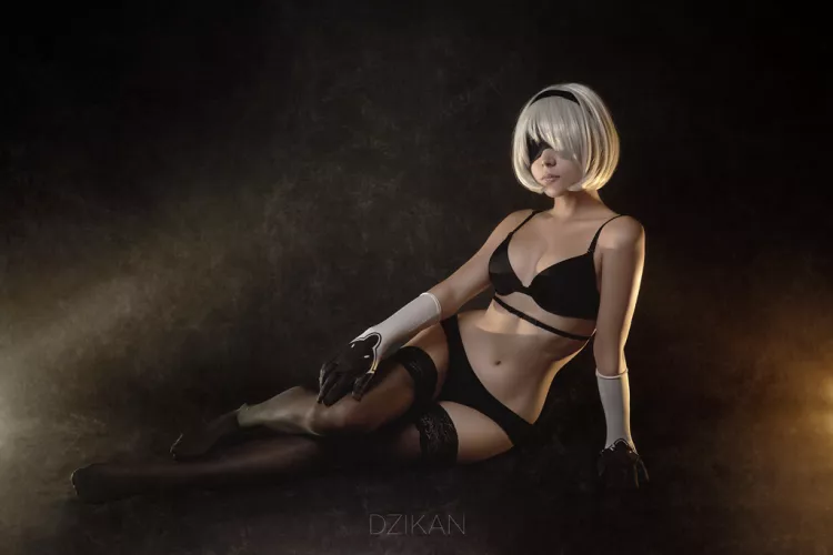 2B (Nier Automata) by Dzikan