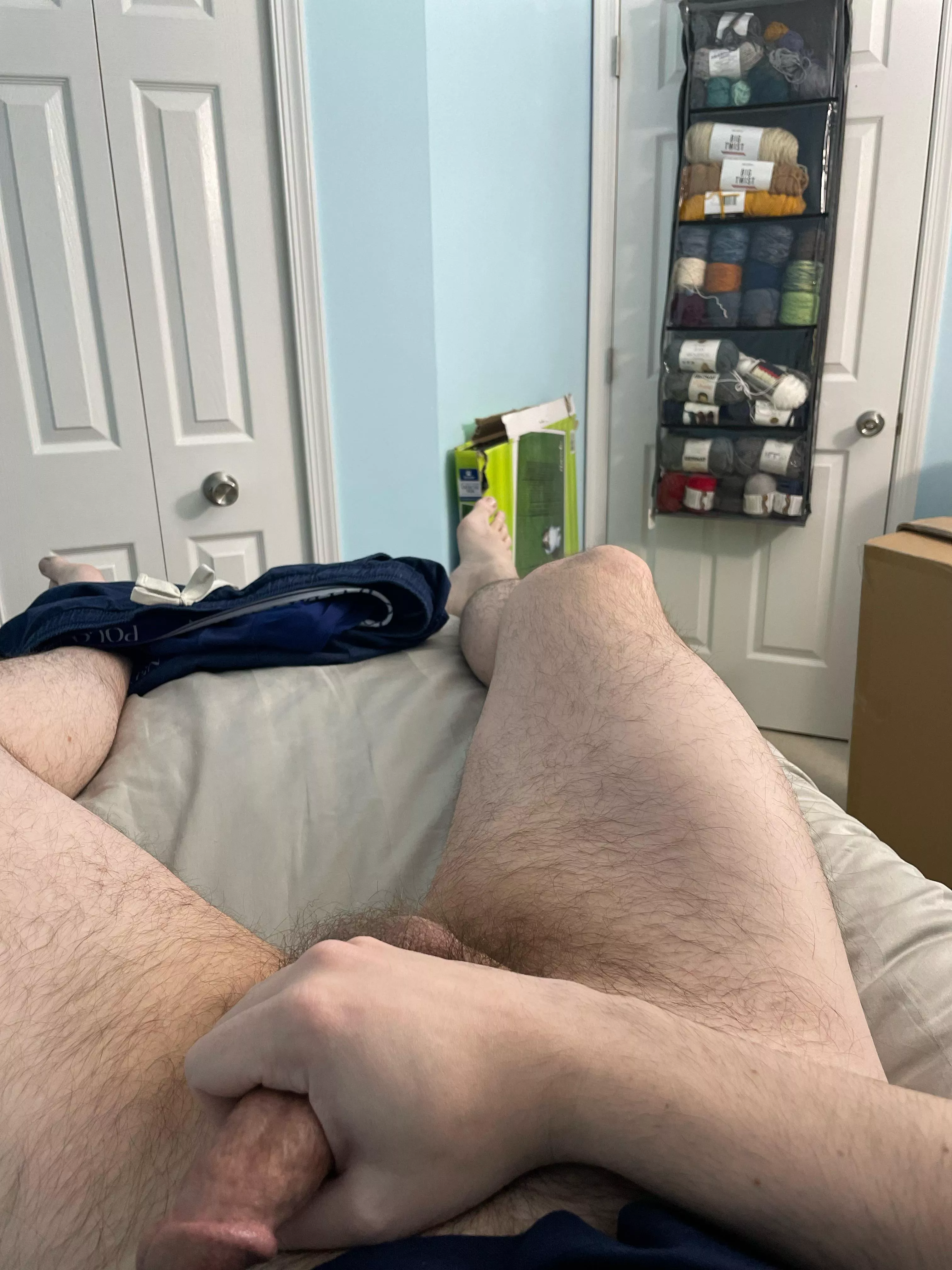 33 m us. Md. Horny and jerking my cock. Into hot guys who pre cum or cum a lot. Add m_r1675.