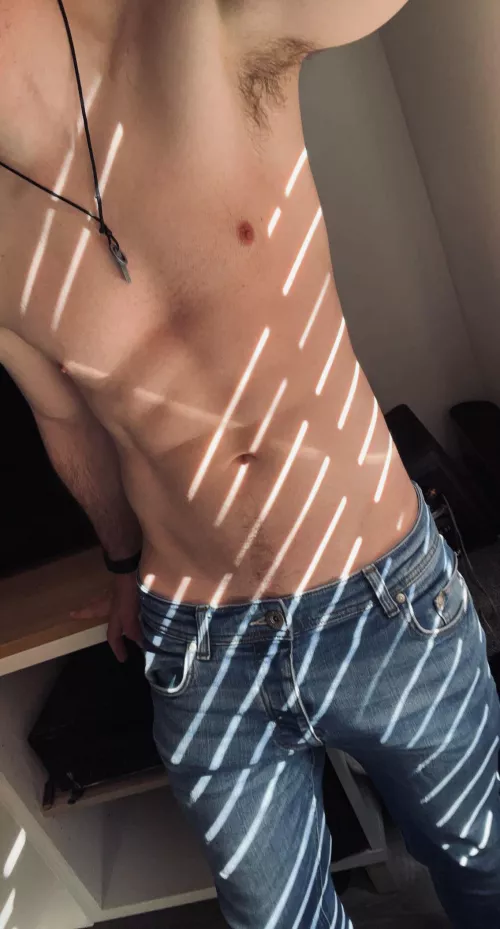 (35) it’s blue jeans day