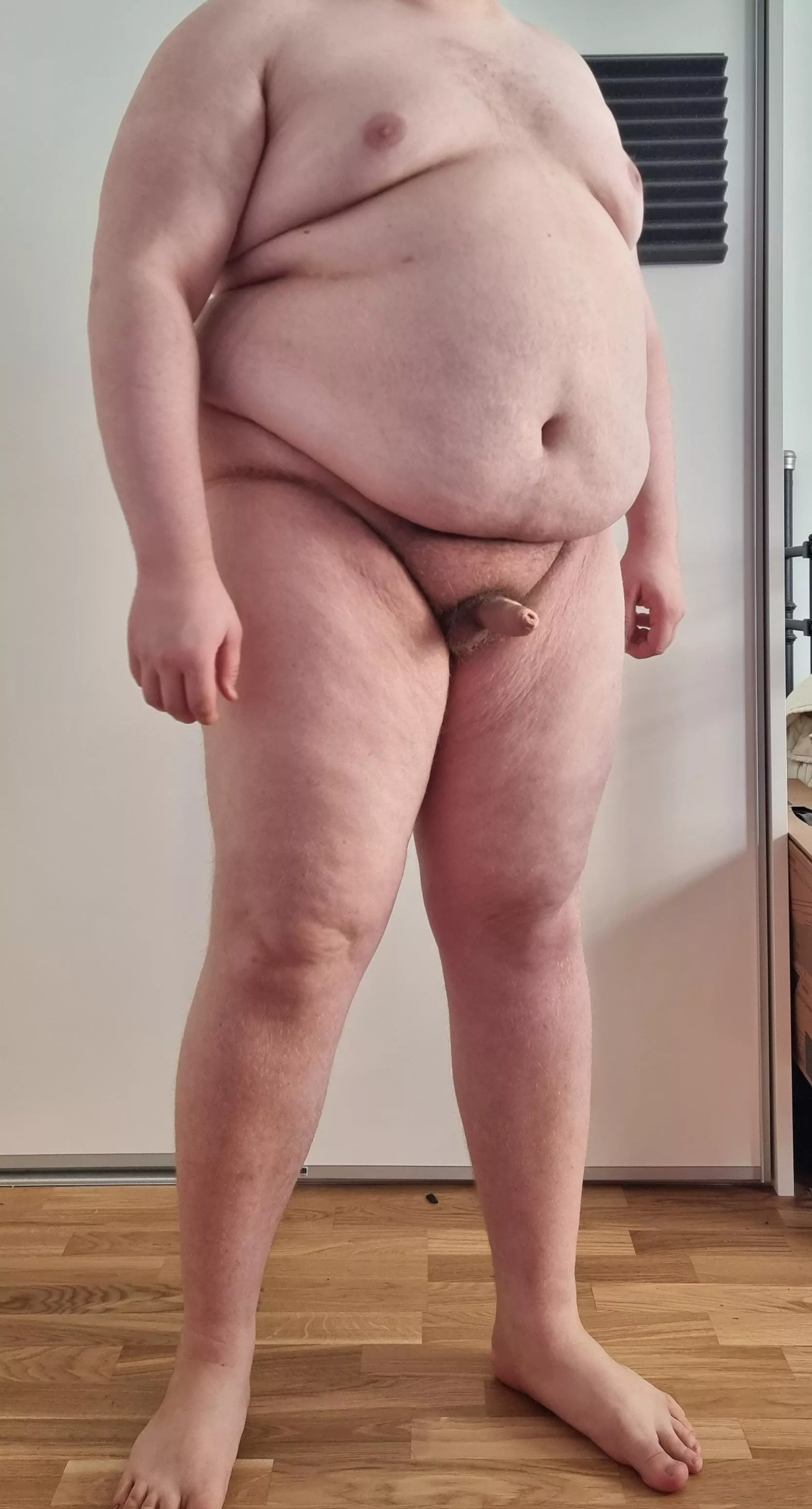 Anybody wanna play with my small dick?