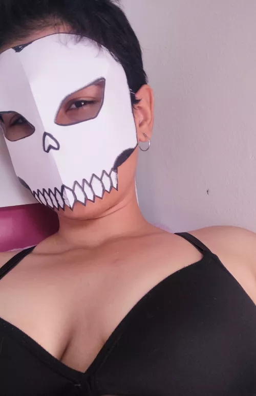 Can I keep the mask on while we fuck? I find it so hot 🔥