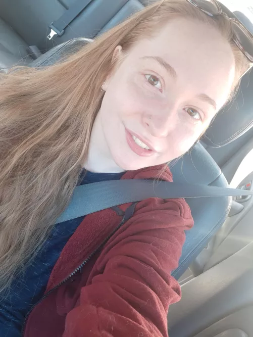 F23 Happy 4/20!! DMs open💚