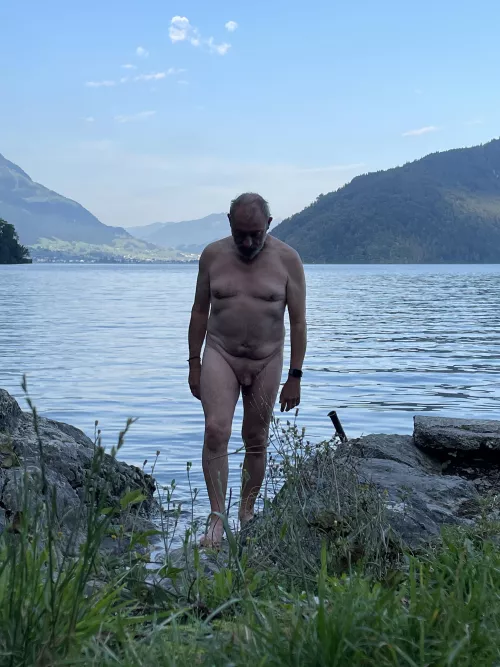 For u/Pastakween77 (requested pose)