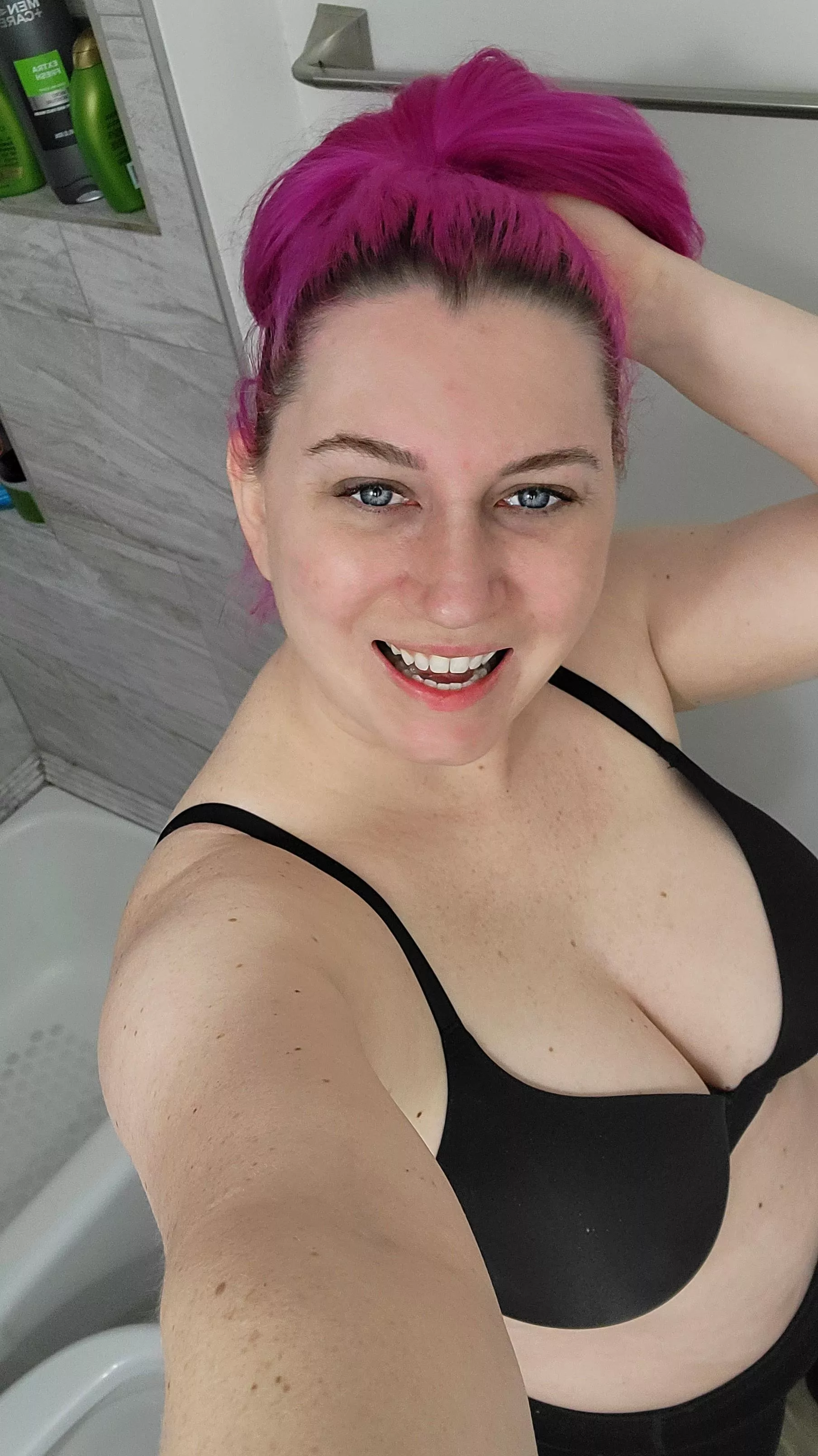 Getting ready to hop in the shower, who's with me?!