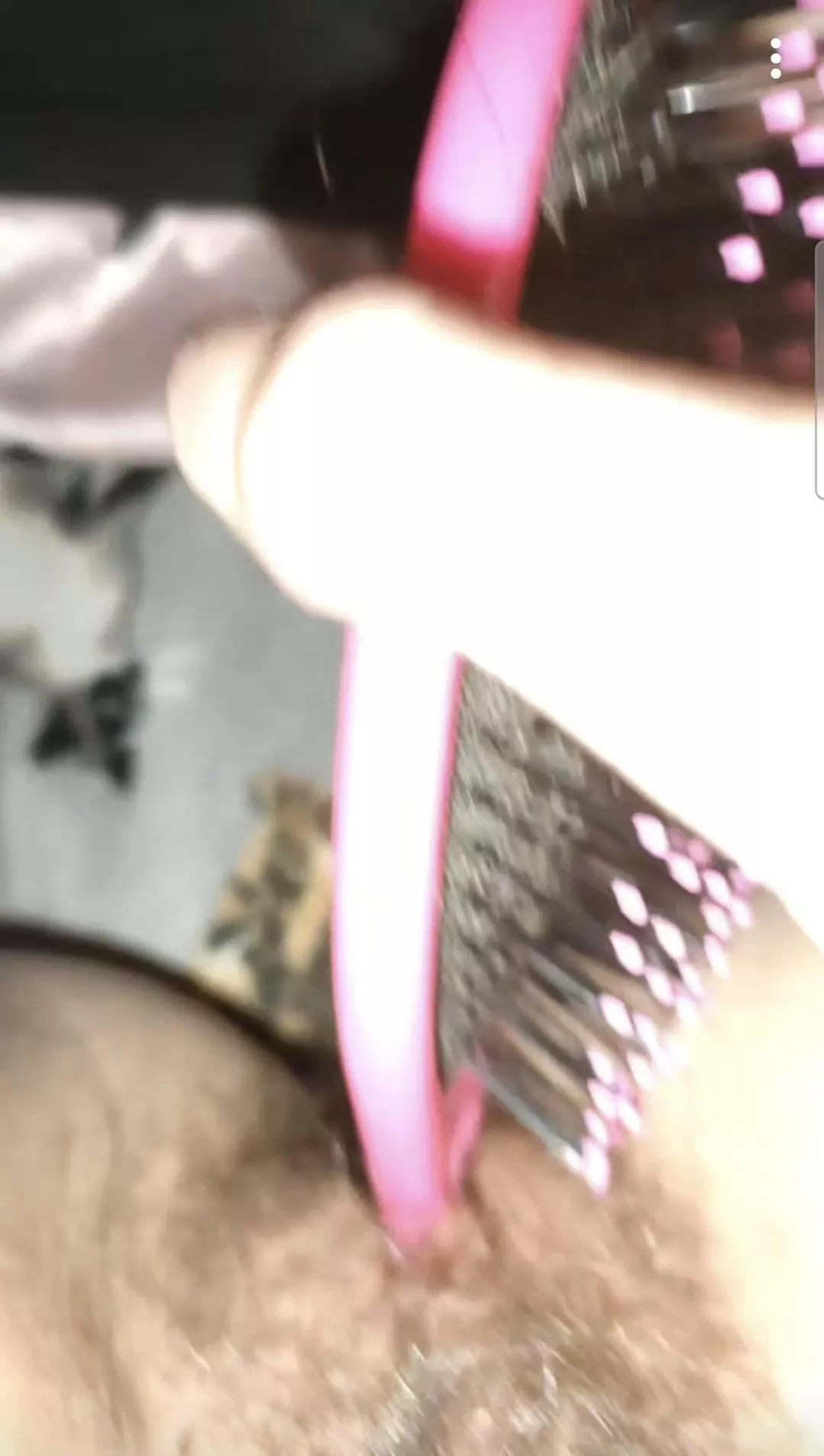 hairbrush makes me feel so good~