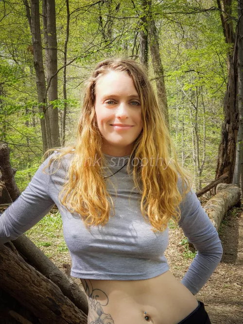 Happy 4/20!! If anyone needs a buddy to celebrate the holiday with, hit me up. ✌️❤️😋