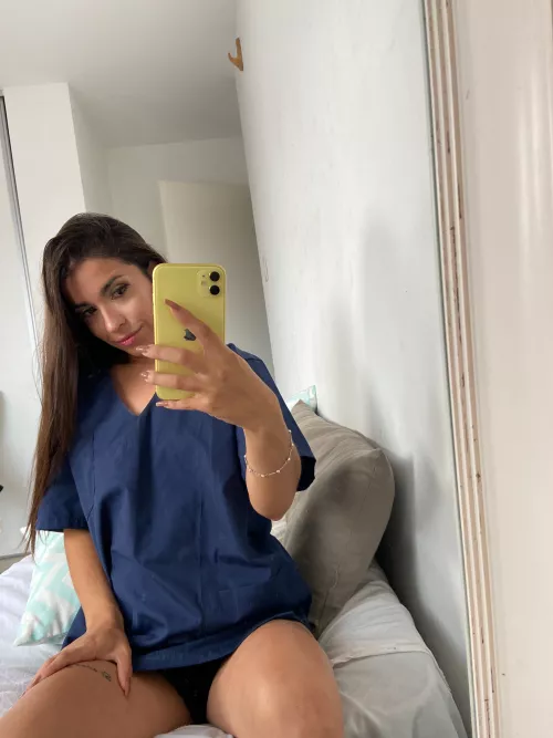 I wanna be your virtual gf.