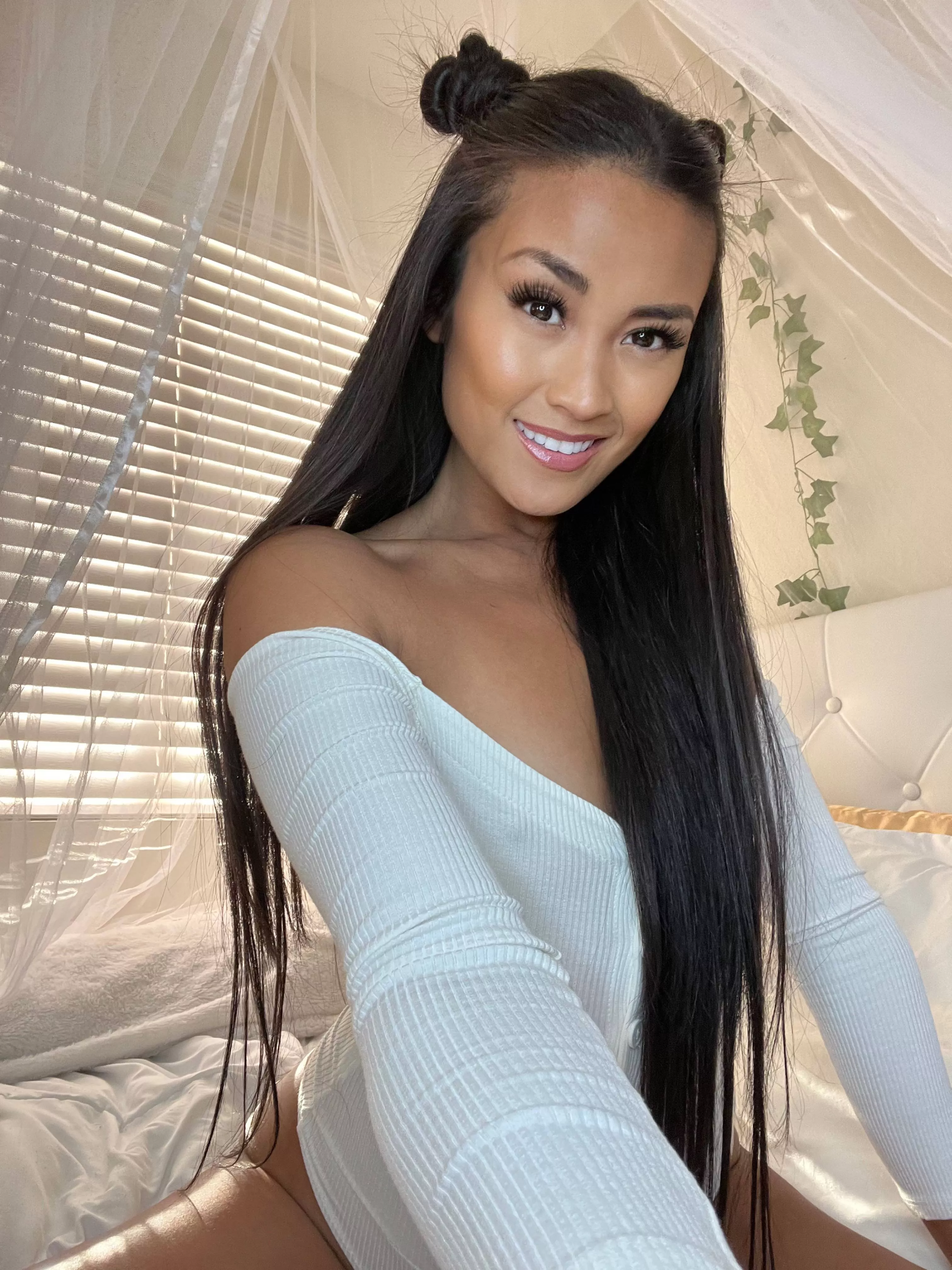 Love getting naked just for you! 😉😘