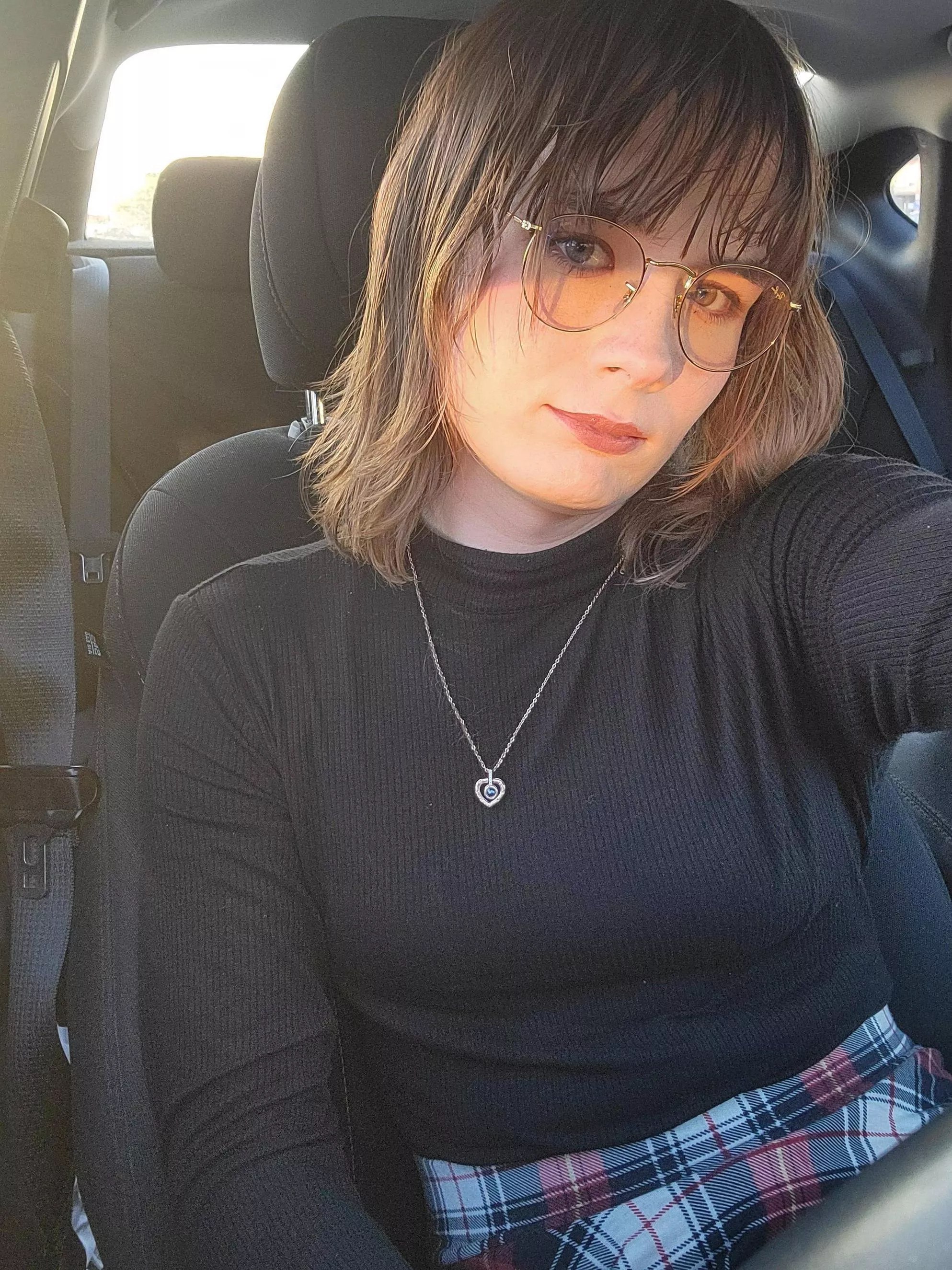 Natural lighting always makes people look good 🥰