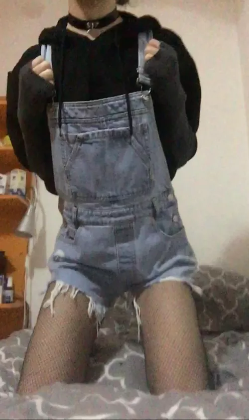 Overalls are cute! :3