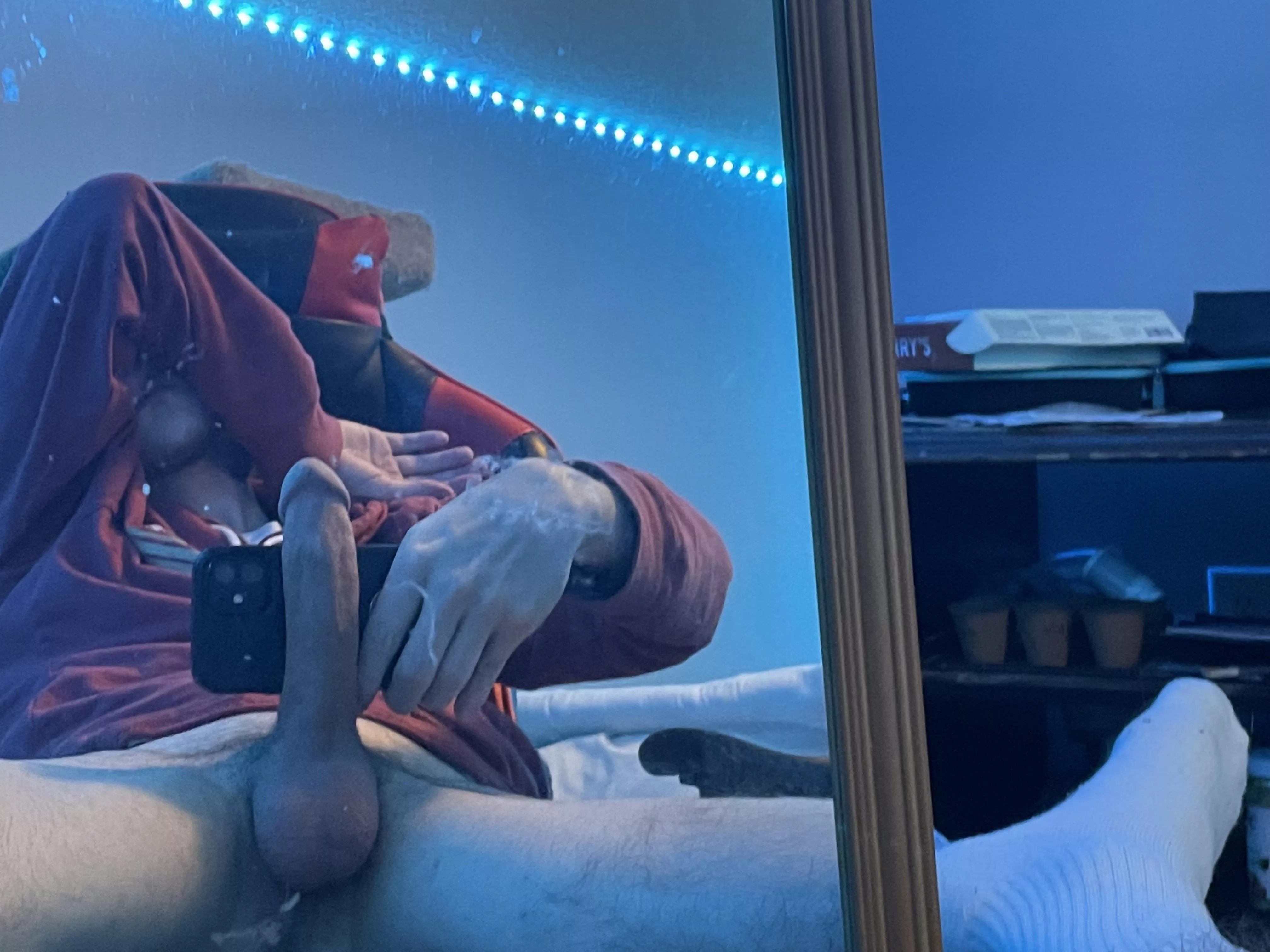 Suck or fuck ? Dms open