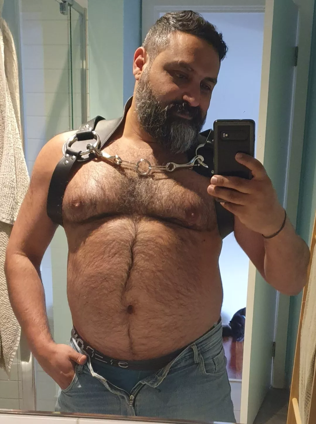 This was my first time wearing a harness! You like? 🐻😜