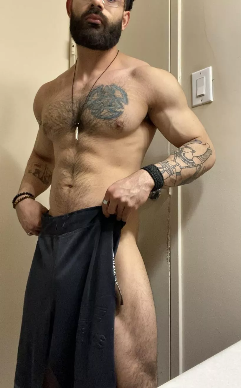 wanna pull em’ to the side?