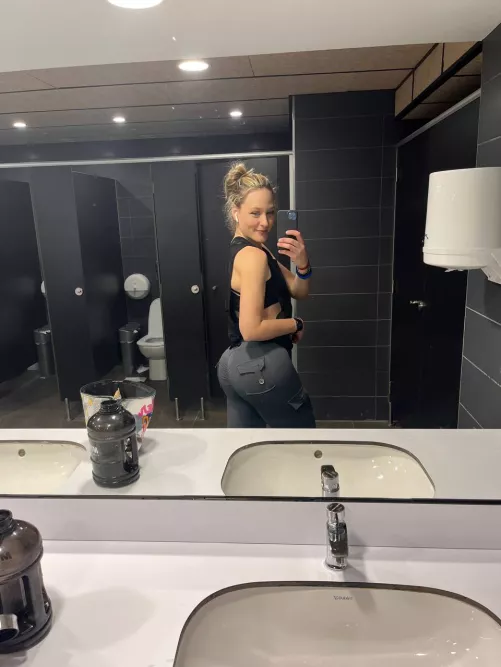 Would you have some fun with me in the gym locker room?