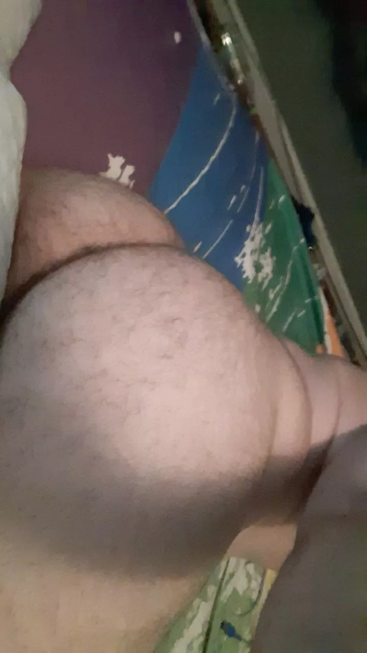 22 us. You look hungry. I got you some cake 💙💙. Hmu on snap. Imdrizzydrake20. 21 plus only plz