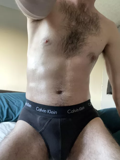 25, looking for someone to JO with who’s comfortable showing face as you jerk off. send face and asl to @dalston2023