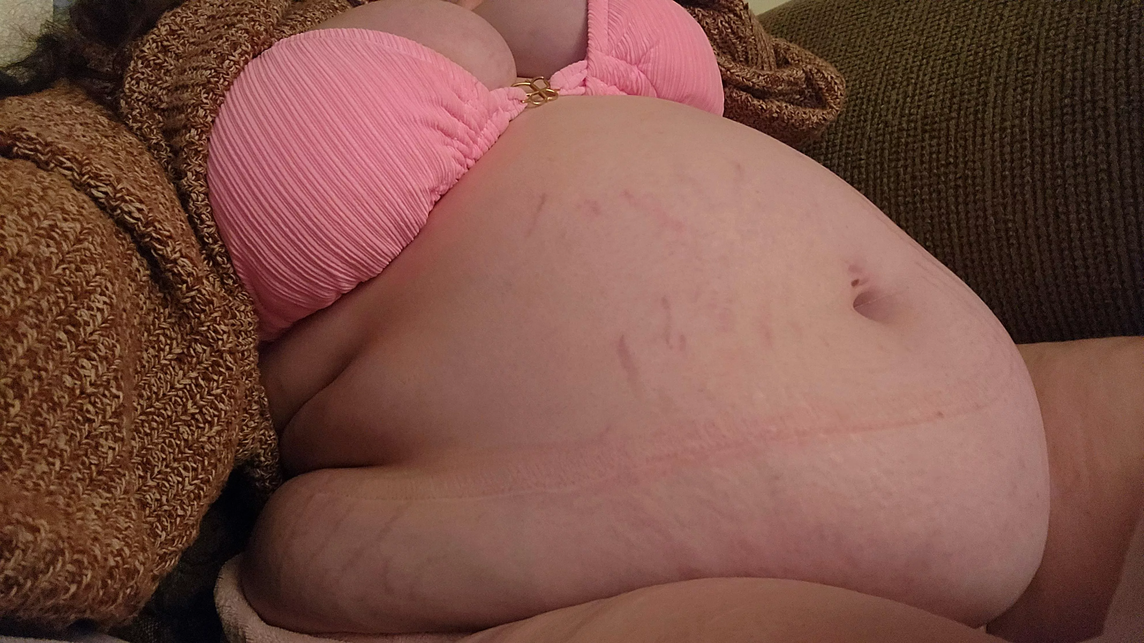 6,000+ calorie stuffing left me barely able to breathe, but now I want to drink a boost before bed 🥵🐷