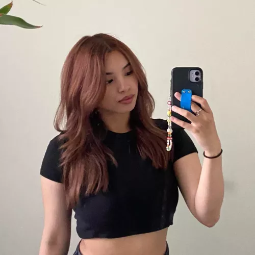 another beautiful Filipina selfie