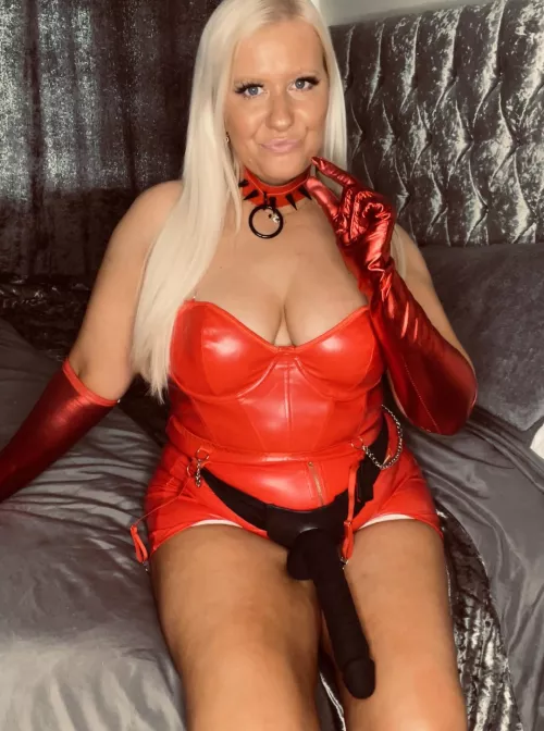 [domme] I think a simple dick measuring contest will decide who fucks who in this relationship