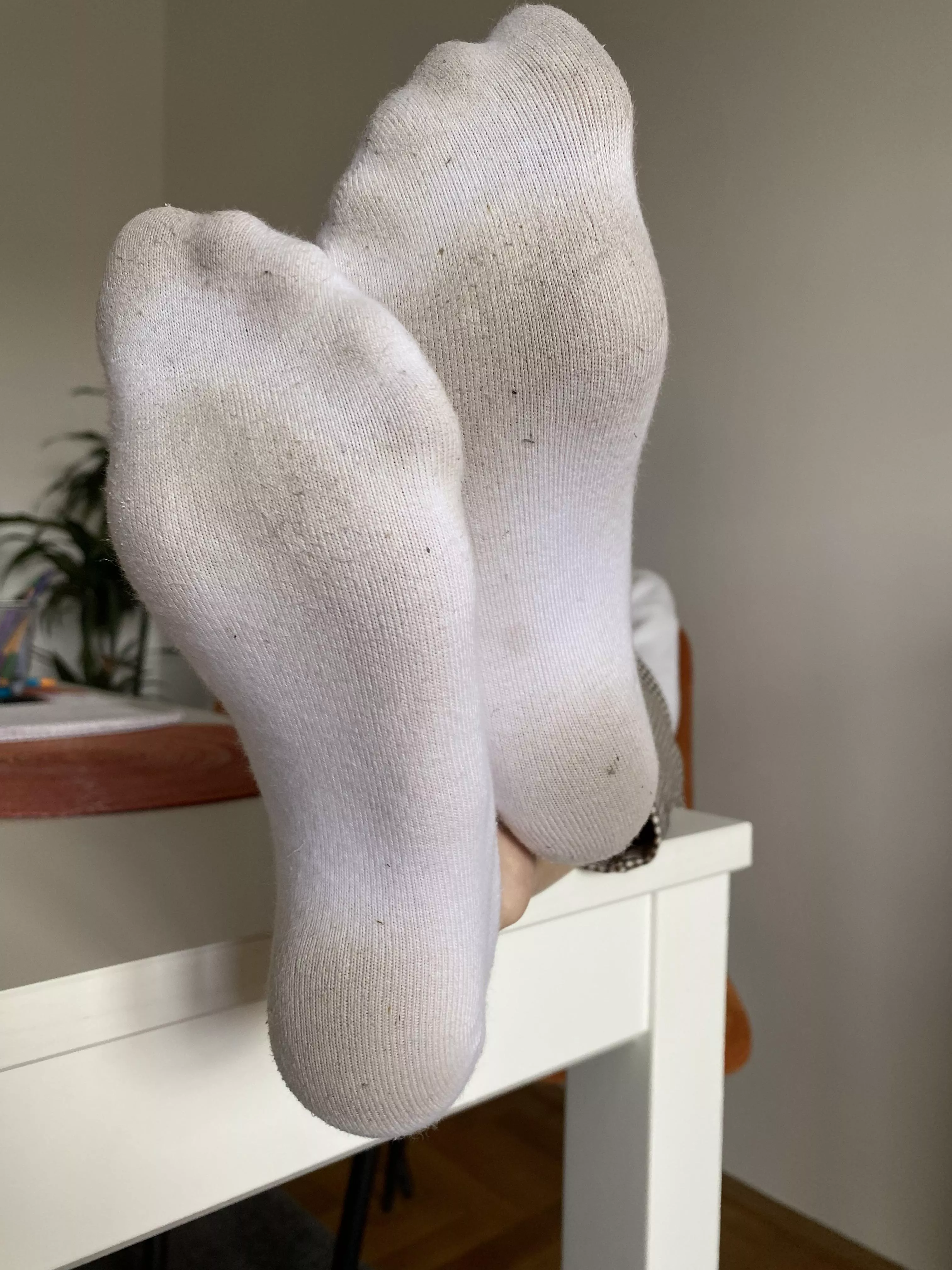 Don’t be shy 😌 come closer 😏