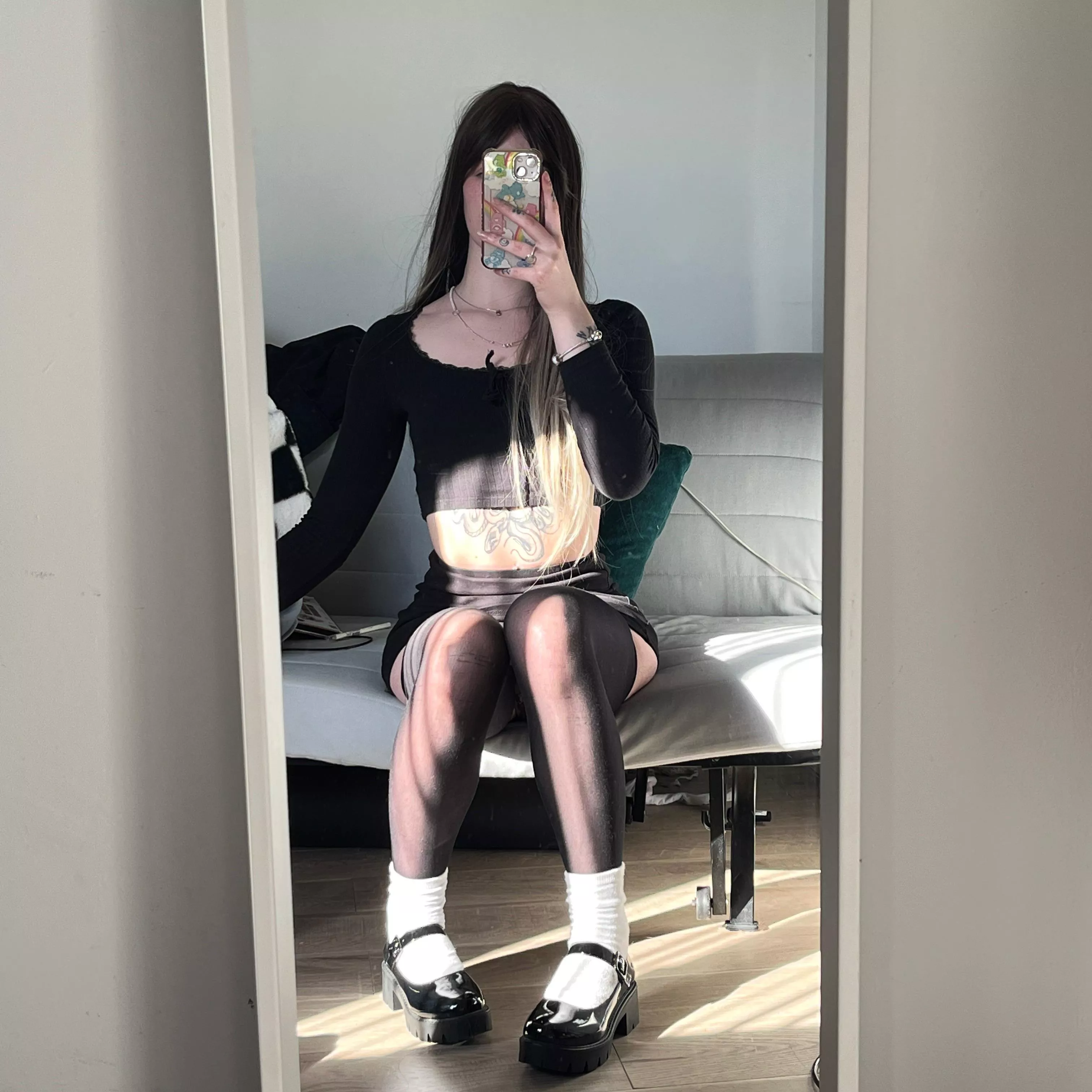 (f) nylons with white socks- yes or no? 🖤