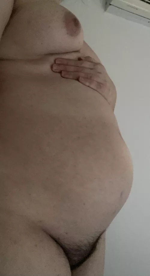 Feeling sexy and horny 😜