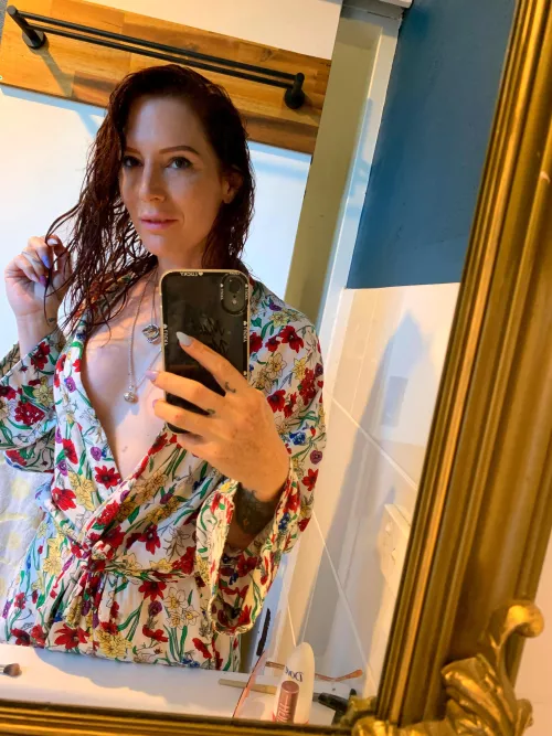 Good morning 💋[F]