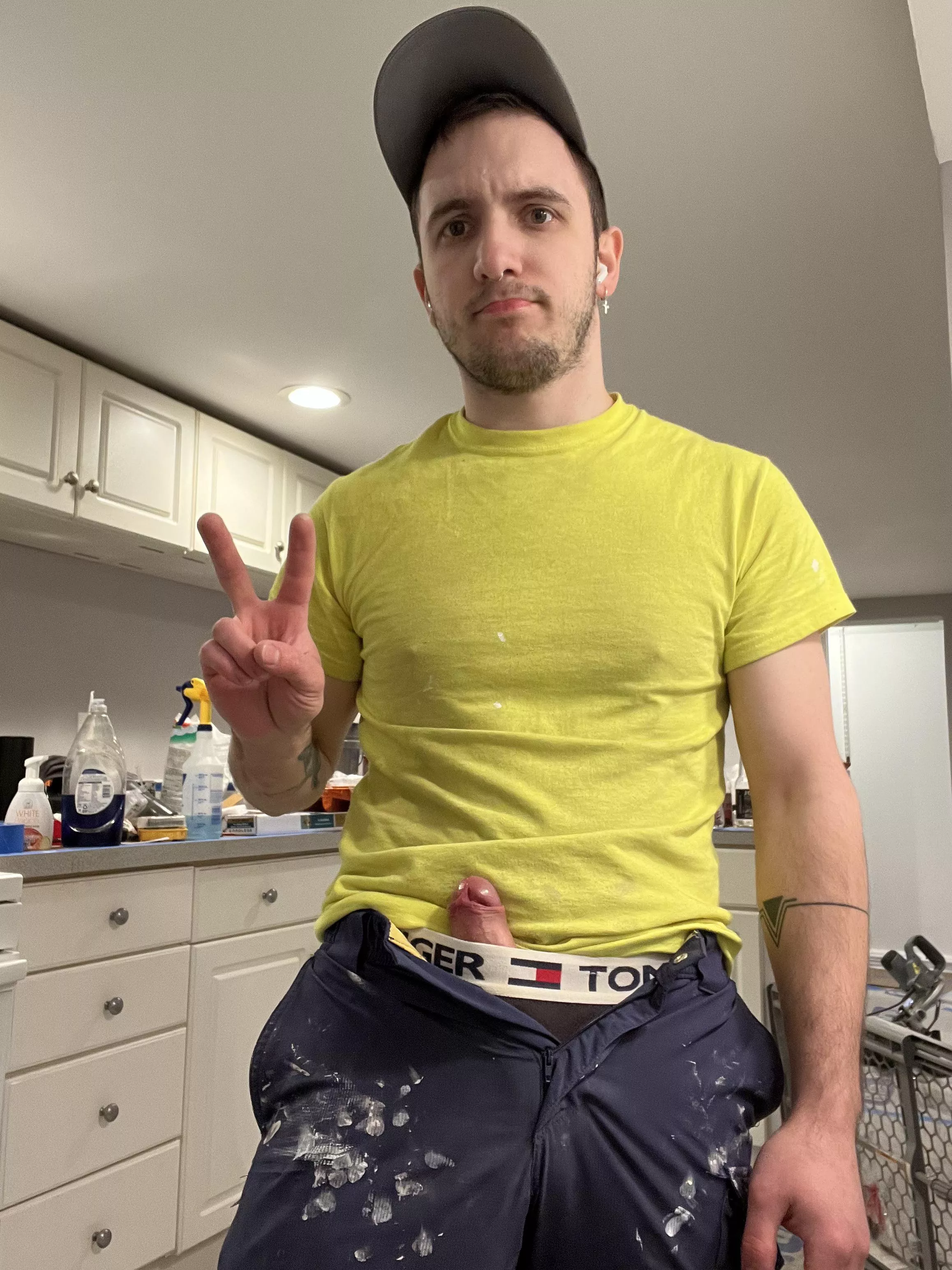 I am your new handyman 🍆😏