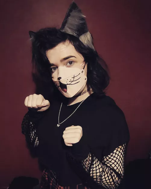 I might be addicted to being a catboy.