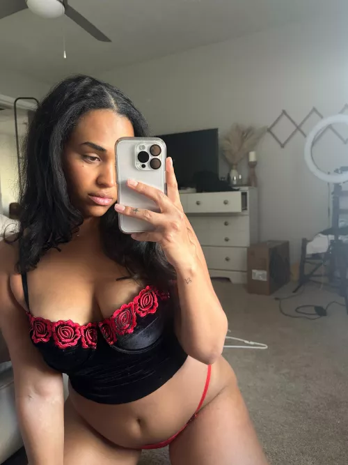 I’ll be a good little slut for you daddy