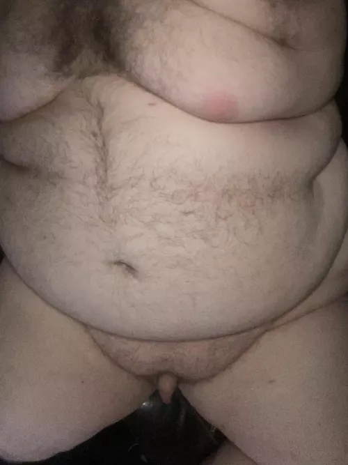 I’m kinda insecure and looking to talk to guys who are into big guys