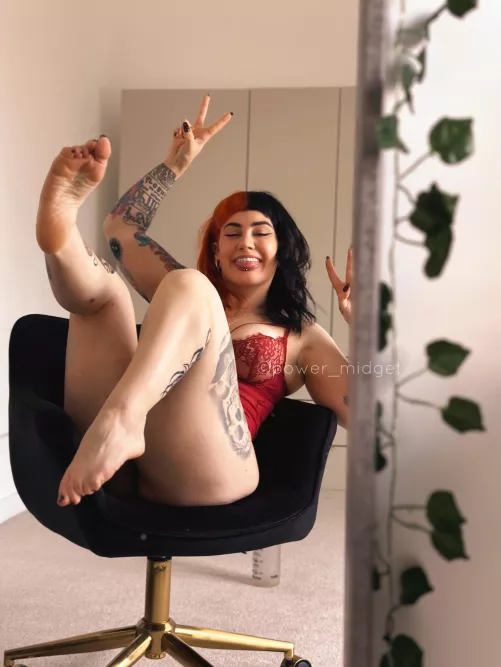 In a silly goofy mood ☺️