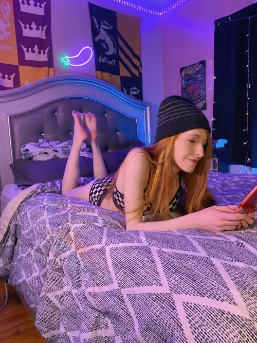 let me just beat the elite 4 real quick, then we'll fuck :3