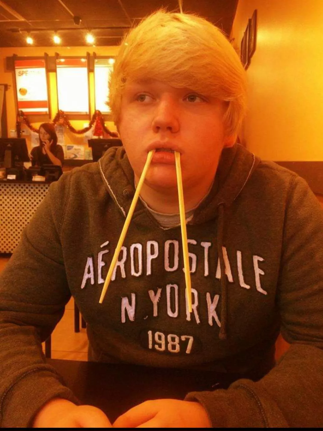 Let's be buds! Message me we can talk all the time and play PS5!!!!!! :D