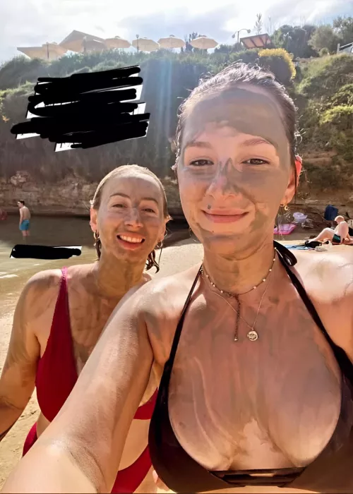 mud+sun+beach = great time