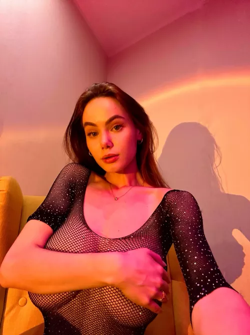 My boobs look pretty good in this lighting