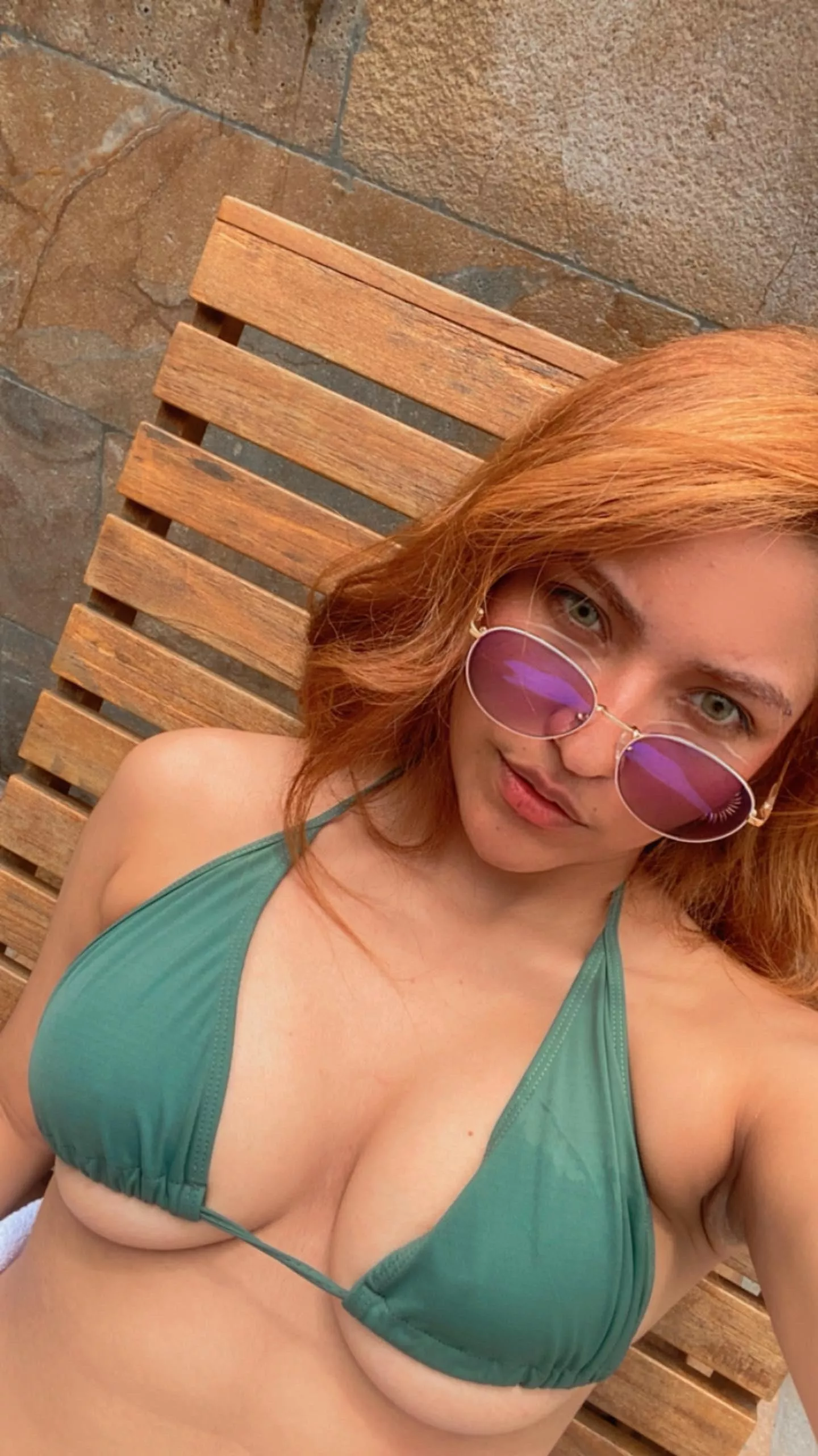 my eyes are up here 🙈 F19