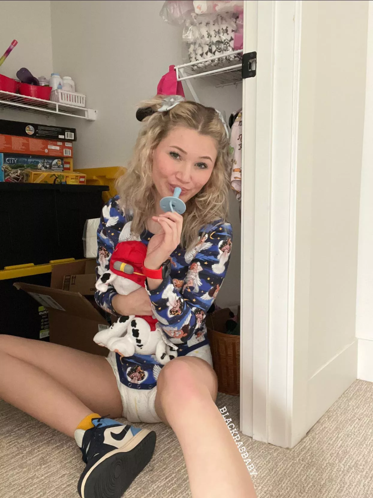 my shoes aren’t the only thing that’s blue😵‍💫