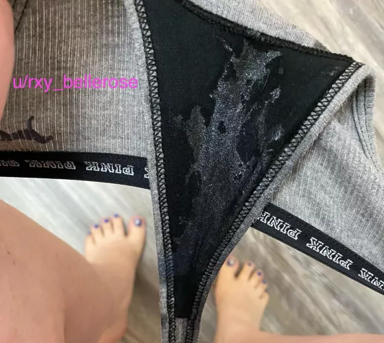 [Selling] ⭐️is it bad that I get wet thinking about sending my panty to you? 💦💦 kik- RoxxxyBellerose