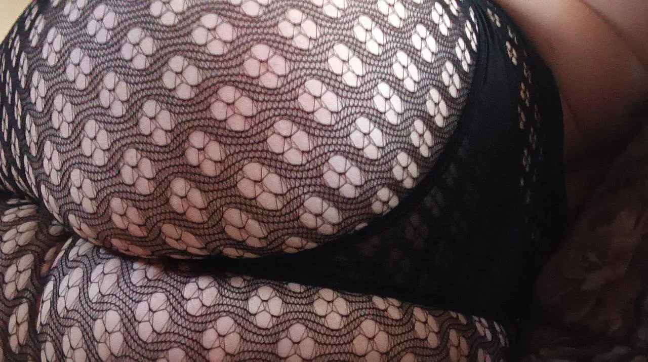 This ass wants to have fun, I'll be waiting for you baby 😘