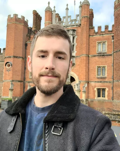 Turned 24 today. Guess my twink years are officially over xD