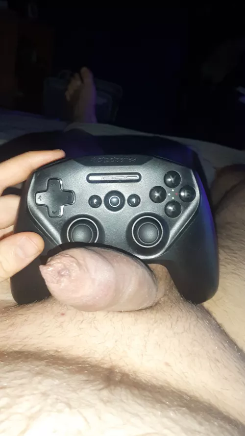 20m,oops a third joystick,wanna play with it ?